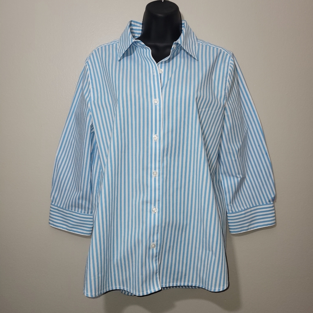 Casa Cabana Coastal Blue White Striped Button Front Top Size M
